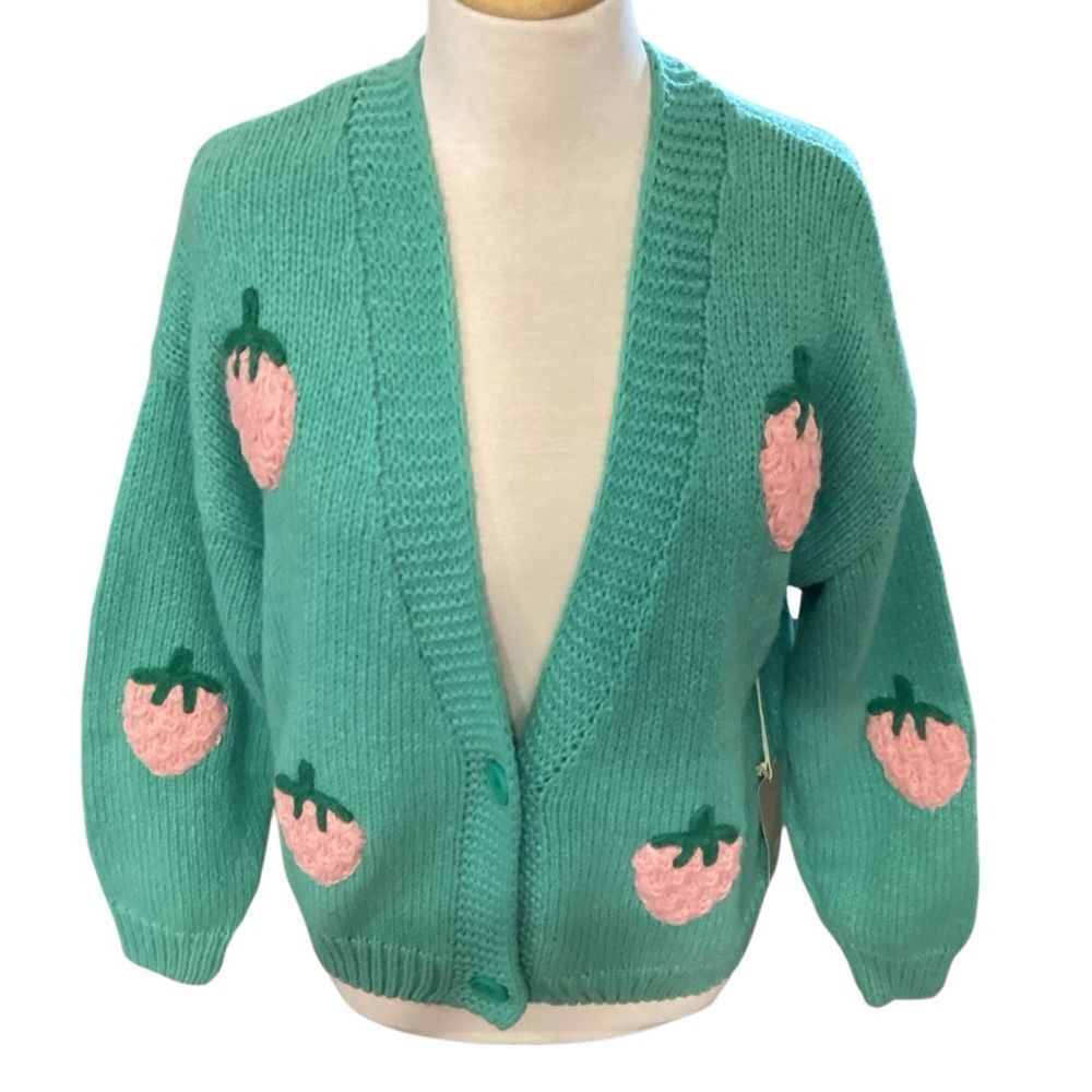 NWT Luna Ivy Chunky Green Strawberry 🍓 Cardigan Size M - Picture 9 of 15